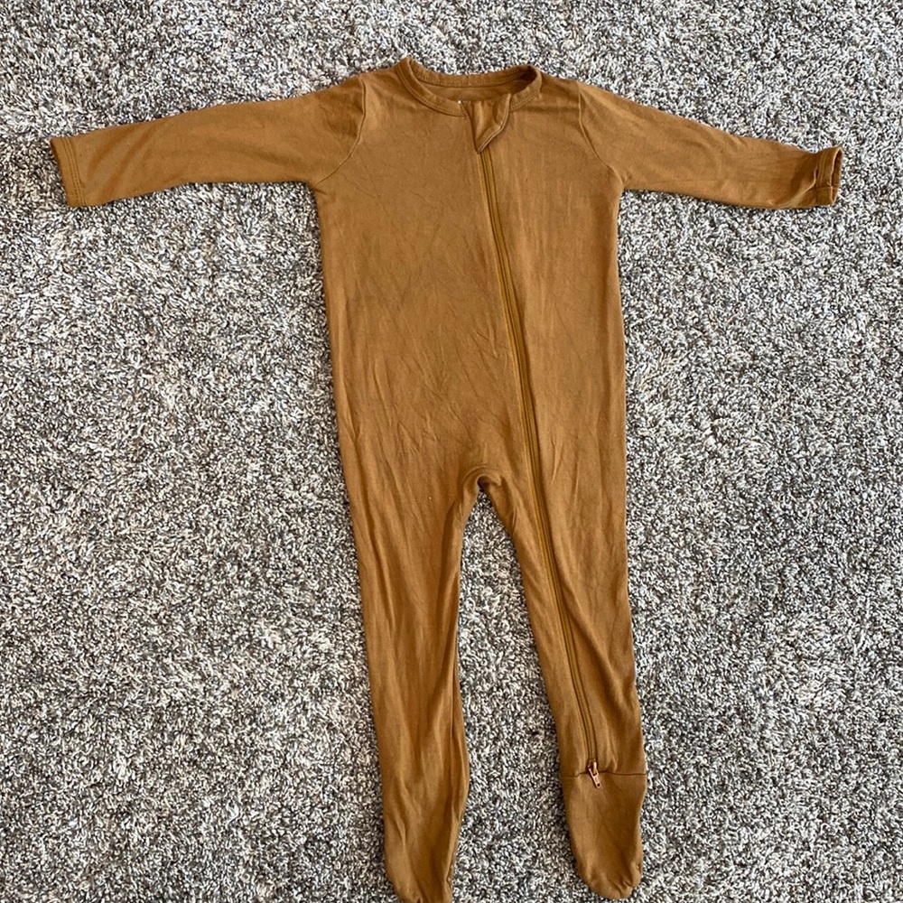 Kyte zippered footie